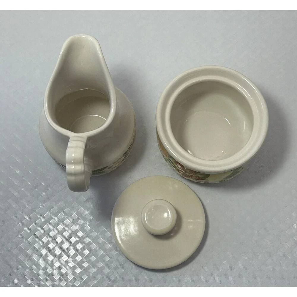 Metlox Vernon Ware Della Robbia Lidded Sugar Bowl‎ & Creamer California Pottery
